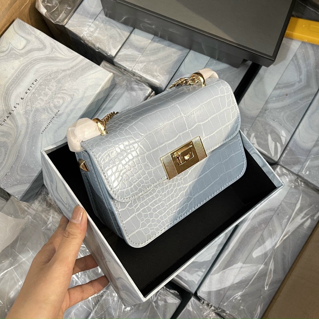 TÚI XÁCH NỮ CHARLES & KEITH