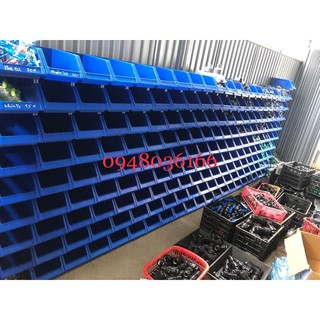 khay nhựa A9+ 4 chân