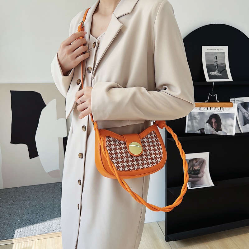 Túi Đeo Vai Thời Trang Xinh Xắn Dễ Phối Đồ Cho Nữ