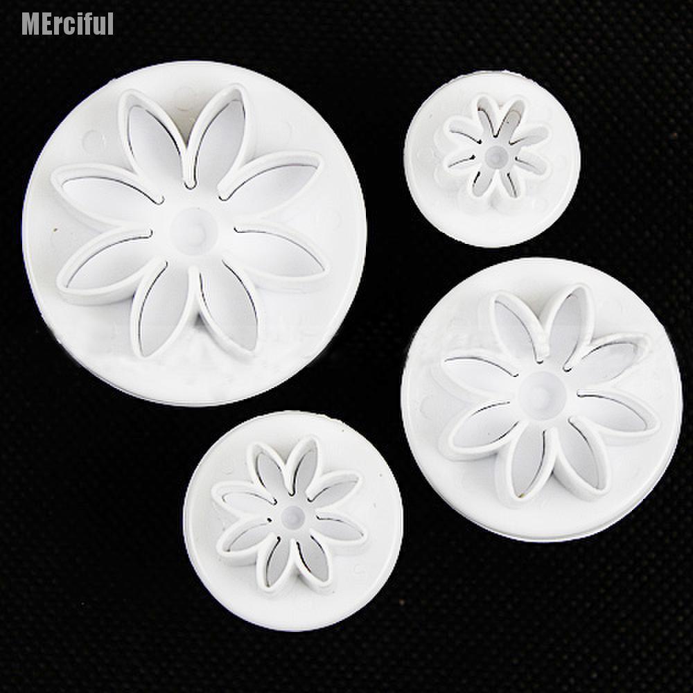 Set 4 Khuôn Cắt Tạo Hình Hoa Cúc Trang Trí Bánh