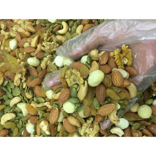 [mã grosale2703 giảm 8% đơn 250k] 500g hạt mix (5 loại hạt: hạnh nhân, macca, óc chó,hạt điều, bí) - kiwikiwi