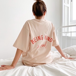 Áo Thun "Being Kind is cool" cotton thoáng mát form unisex màu be