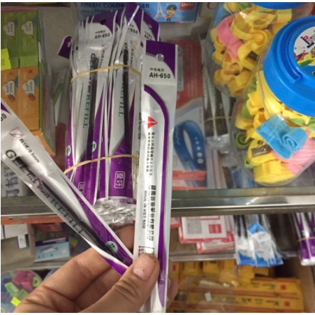Ruột Bút Nước/Ngòi bút nước AH-650, ngòi ruột bút bi nước thay vào bút cute và bút chữ A