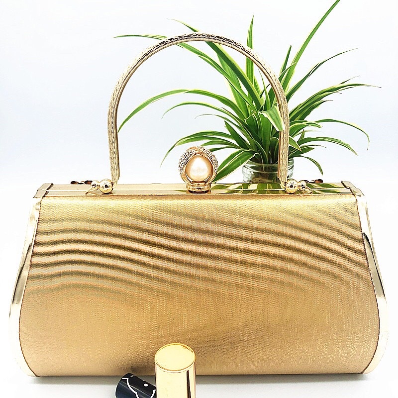 Túi Đầm Đeo Vai Hàng Cao Cấp Túi Đựng Vừa Điện THoại Lớn Thích Hợp Mang Đi Tiệc Đi Chơi Làm Quà Tặng Cao Cấp