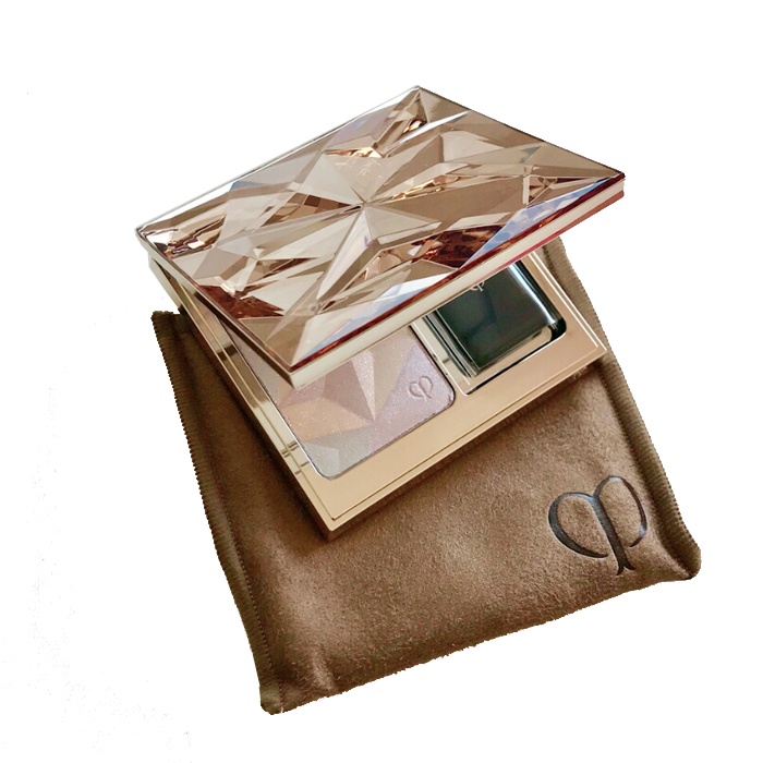 CPB Cle De Peau Brightening Softening Highlighting Powder Diamond Highlighting Powder /Brush