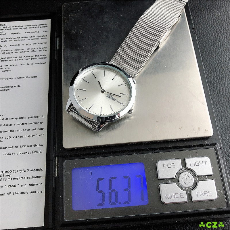 Đồng Hồ Quartz Lacoste Cho Nam Và Nữ