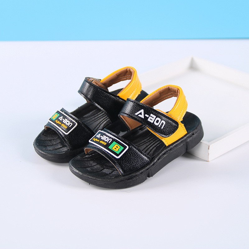 sandal bé trai size 21-25 đế mềm