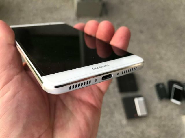 Điện thoại cũ huawei mate 9 màn khủng 6 inch chuyên chơi game giải trí cpu kirin 960 8 nhân ram 4gb