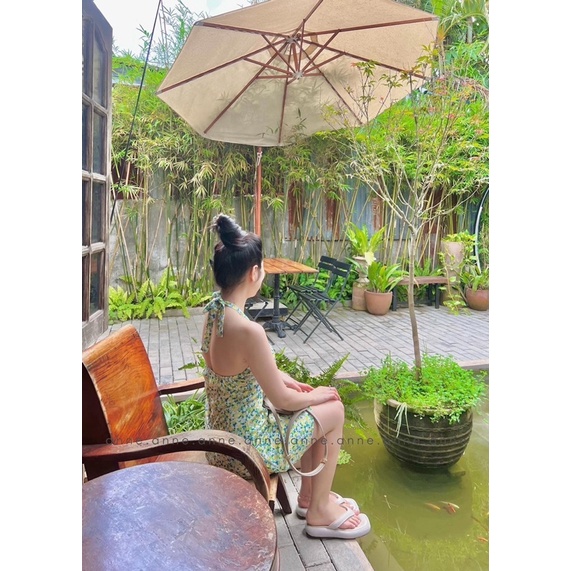 SET ĐẦM MIDI HOA XANH CỔ YẾM KÈM KHOÁC DIBBY
