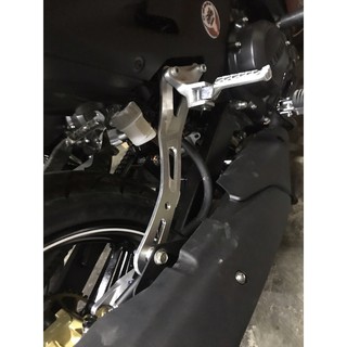 bát treo pô zin ex150 gắn được gác chân mã lai