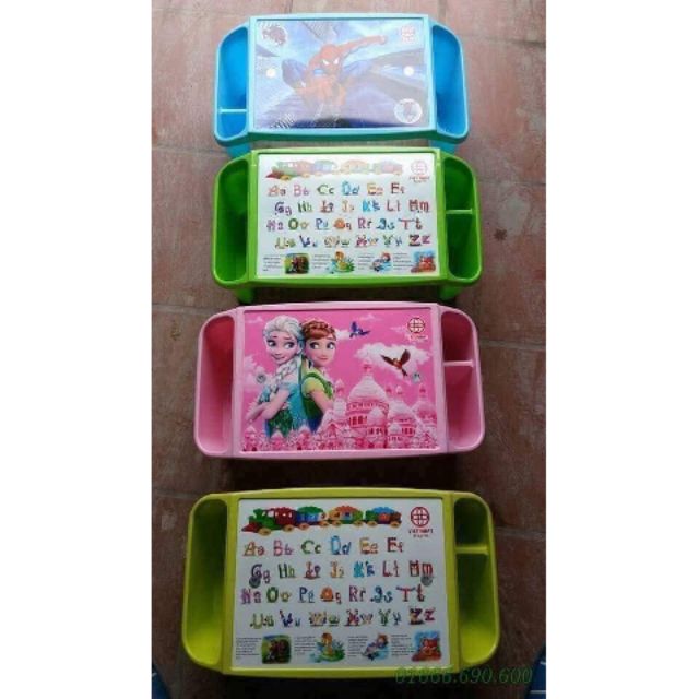 Bàn học cho bé