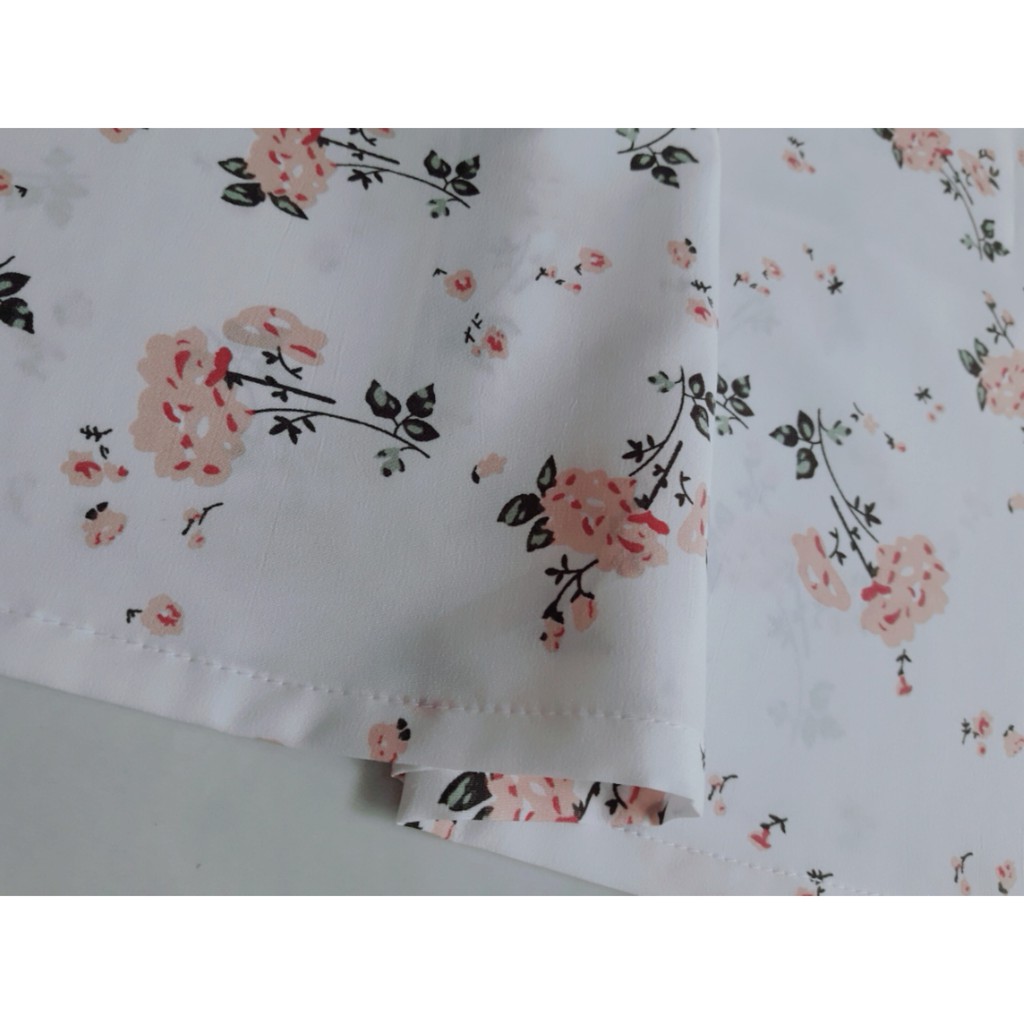 Váy hoa nhí hở vai Sophia Dress