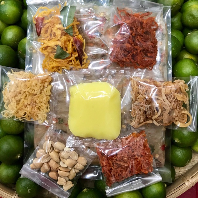 (2 tấm bánh trong 1 bịch) 5 BỊCH BÁNH TRÁNG BƠ NGŨ VỊ NGỌC THUỶ