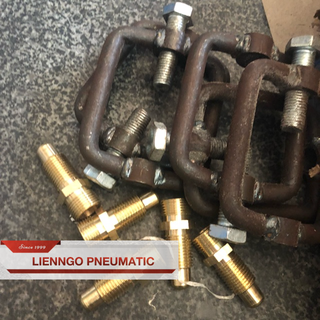 Bộ gông + ốc lắp bình oxy, acetylen