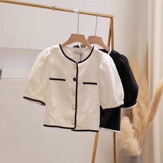 Áo Croptop Cúc Hoa Viền Đen