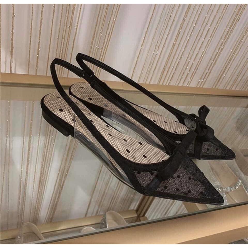 Giày bệt chấm bi