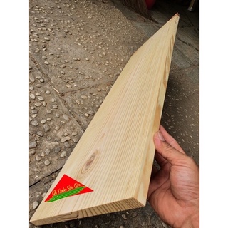 Tấm gỗ thông mặt lớn rộng 30cm, dài 1m, dày 2cm bao láng 4 mặt có thể dùng làm mặt bàn, ốp kệ, đóng tủ