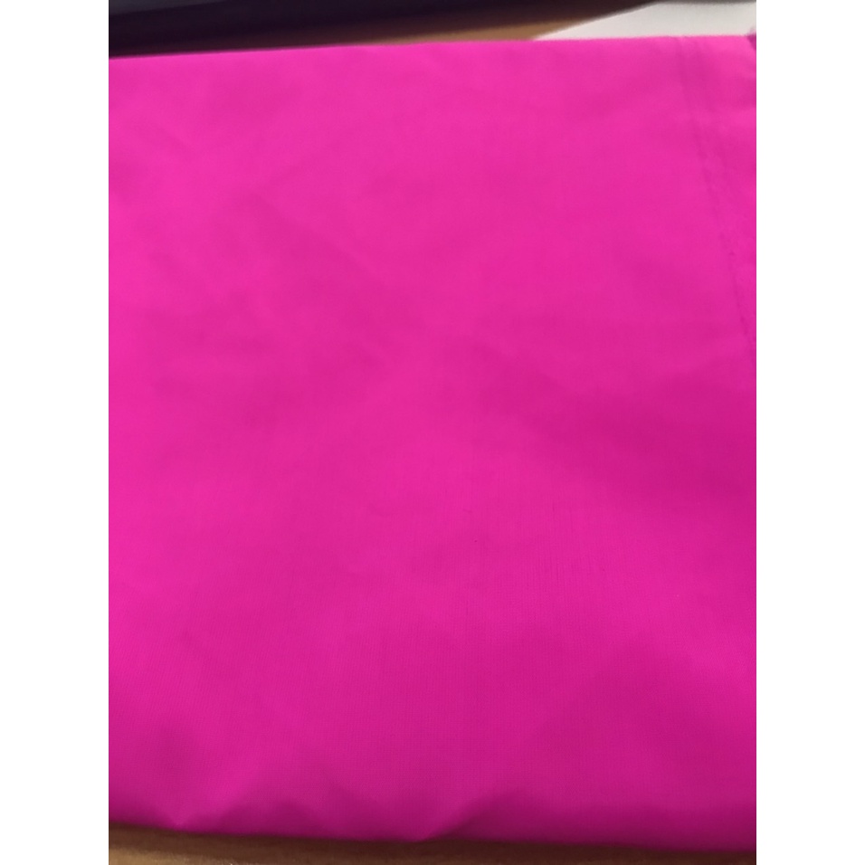 Vải may diều màu hồng