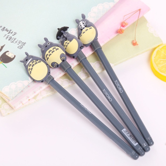 Bút bi totoro