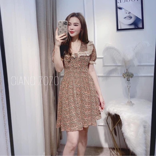 Váy hoa nhí cổ sen bèovoan lụa mềm đẹp, bao chất Phối cổ tay bèo lụa ,máy ly eo chuẩn ,cúc cài