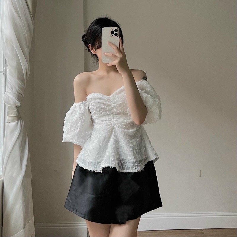 SET ÁO HOA NỔI REN RỚT VAI NHÍU NGỰC + CHÂN VÁY sp000099