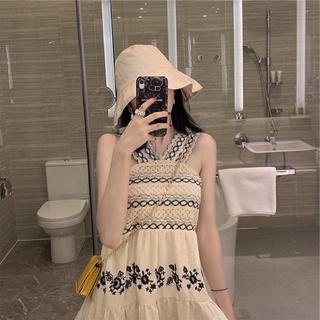 đầm bí dáng xoè cổ yếm quảng châu
