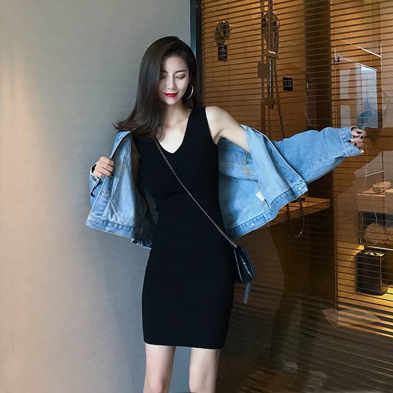 SUXI Đầm dệt kim sát nách thiết kế cổ chữ v nữ tính