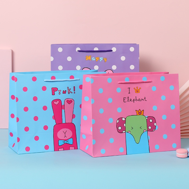 Túi quà tặng dễ thương cute, túi giấy có quai đựng quà sinh nhật, mừng năm mới, tết, gift bag hoạt hình xinh xắn