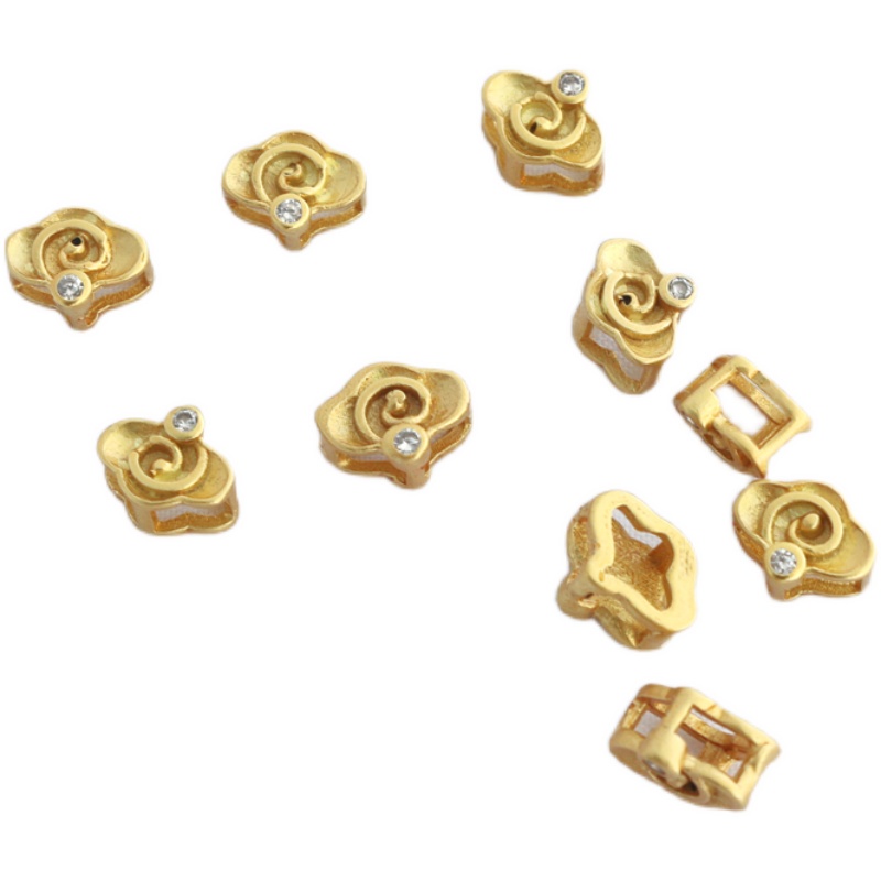 Vòng cổ Mạ Vàng 18k Mặt Hình Đám Mây Đính Đá Zircon Thời Trang