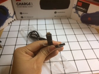 - Cáp Sạc Remax 2 Đầu Cho Iphone, Micro Usb Có Đèn Led (Remax Aurora) - BH 6 Tháng