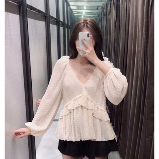 Áo voan cổ v