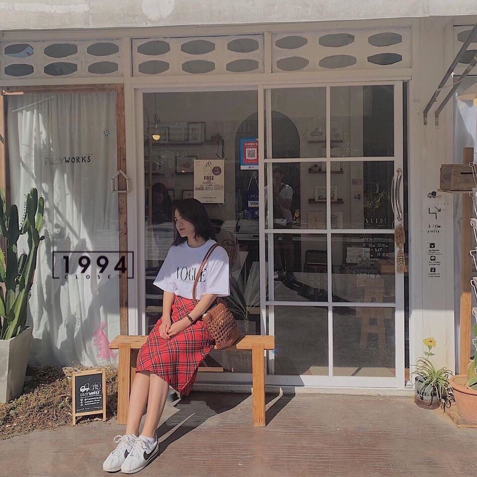 SET ÁO THUN VOGUE CHÂN VÁY CARO