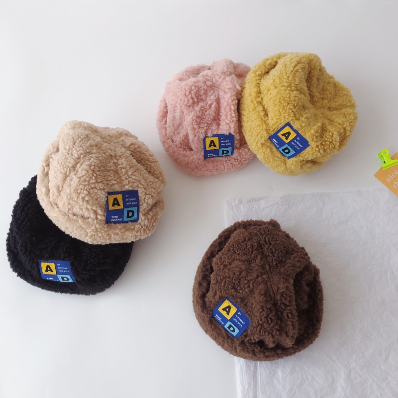 Nón len giữ ấm phong cách hip hop cho bé