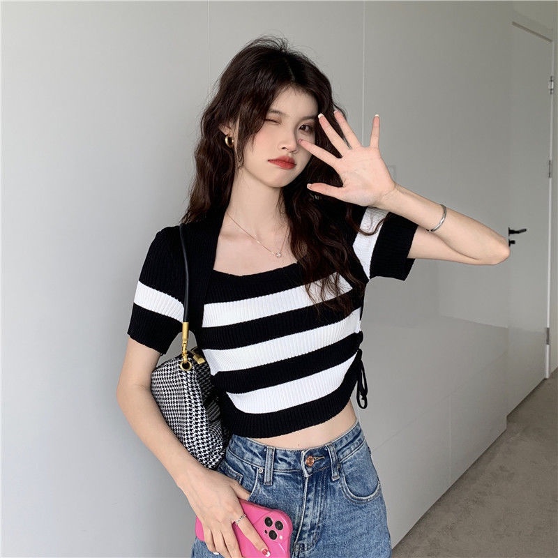 Áo croptop dây rút hai bên phong cách cá tính thời trang nữ 2022