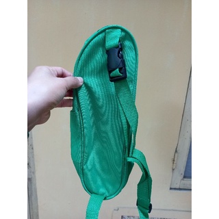 Túi đeo chéo Milo hình chiếc giày
