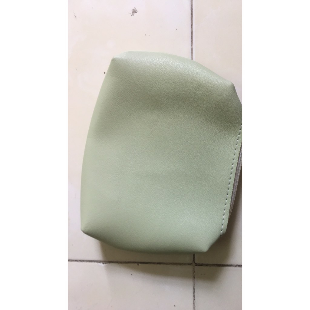 Túi nhỏ cầm tay cut out