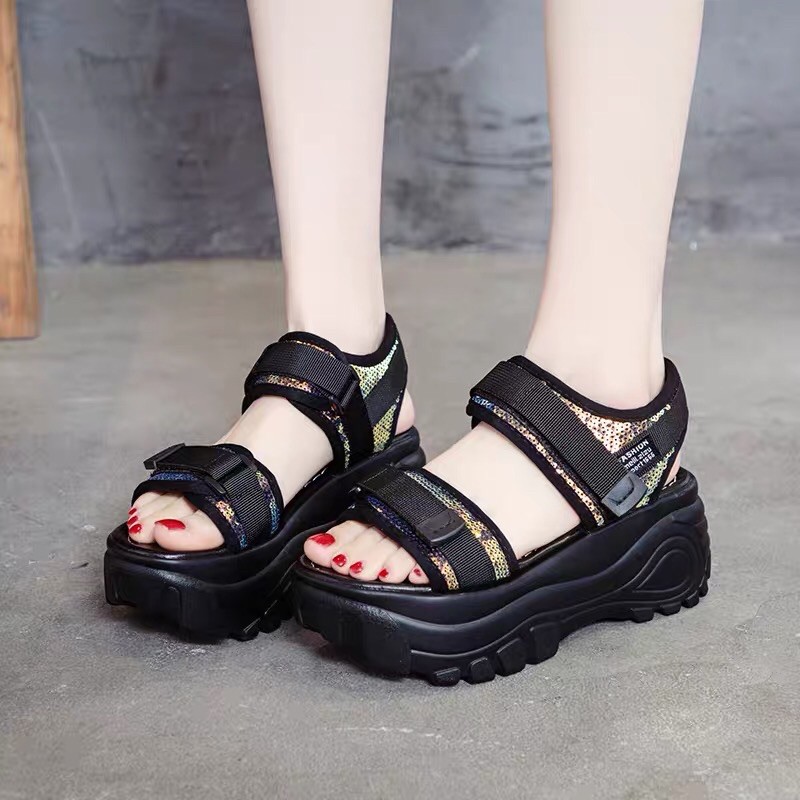 Giày Sandal Đế Bánh Mì ❤️FREESHIP❤️ Dép Quai Hậu Nữ Độn Đế 2 Quai Kim Tuyến Siêu Hot