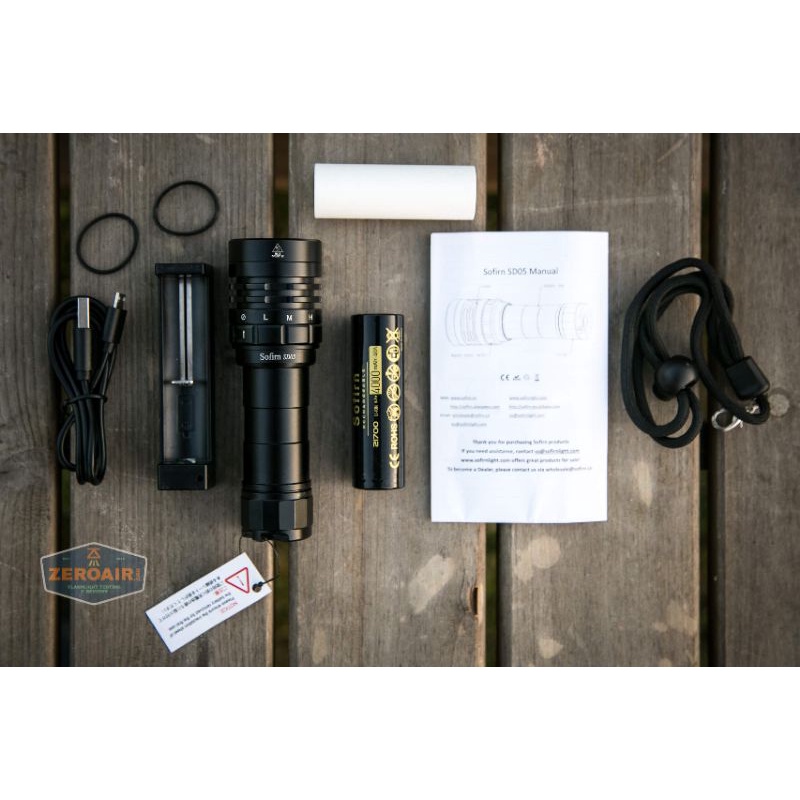 Đèn pin Sofirn SD05 - đèn pin lặn - 21700 5000mAh - bộ sạc nhanh 2A Type C - đèn lặn- XHP 50.2/ 3000lm