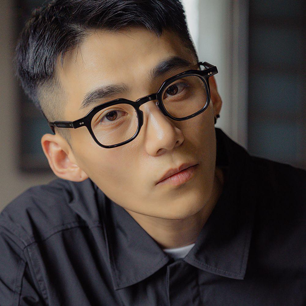 Mắt Kính Chống Bức Xạ Và Tia Bức Xạ Hình Vuông VANES1 Cho Nam Và Nữ