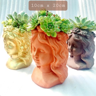 Chậu đất nung, Chậu sen đá - Cô gái Ana, miệng chậu 10cm, chiều 20cm