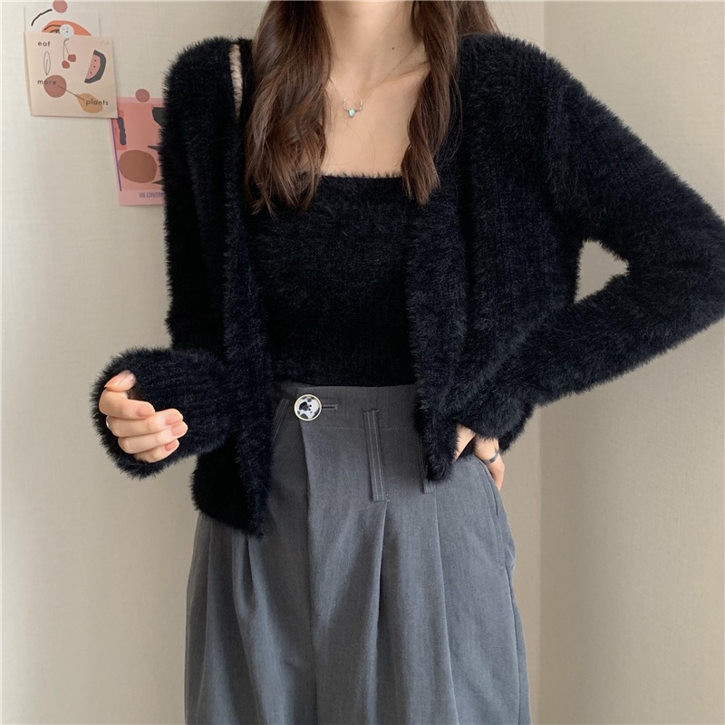 Áo len cardigan nữ ,  Set Áo Khoác Kèm Áo Hai Dây Chất Len Lông Hàng QC Có Video Kèm Ảnh Của Shop Saluna