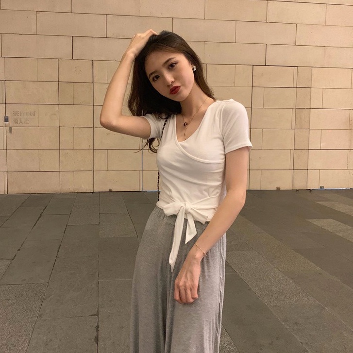 Áo Thun Nữ Tay Ngắn Cổ Chữ V Thời Trang Phong Cách Hàn Quốc