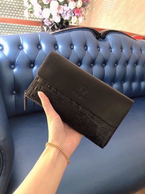 Ví cầm tay thời trang bản to