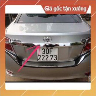 Ốp tay mở cốp xe vios 2014 -2018