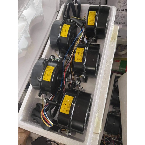 Mô tơ quạt hơi nước  quạt sau cánh