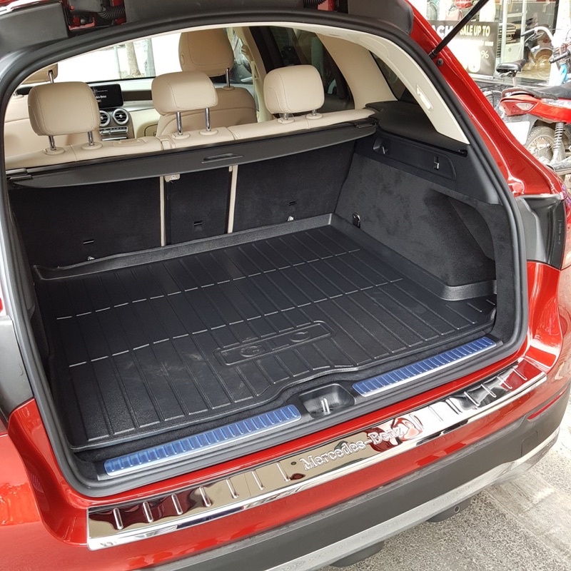NẸP CHỐNG TRẦY BẬC CỐP XE MERCEDES GLC, C