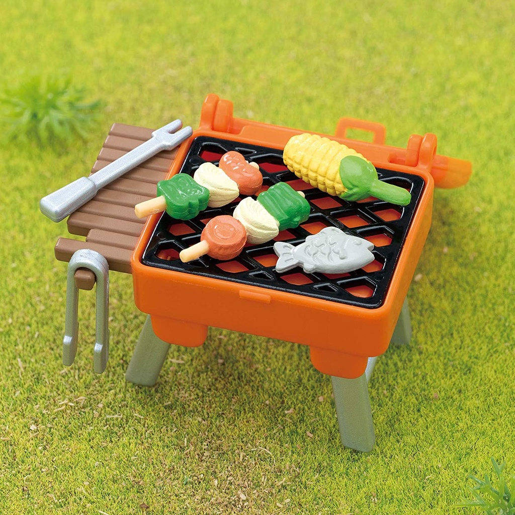 Sylvanian Families Bộ Tiệc Đồ Nướng Ngoài Trời Outdoor BBQ Set