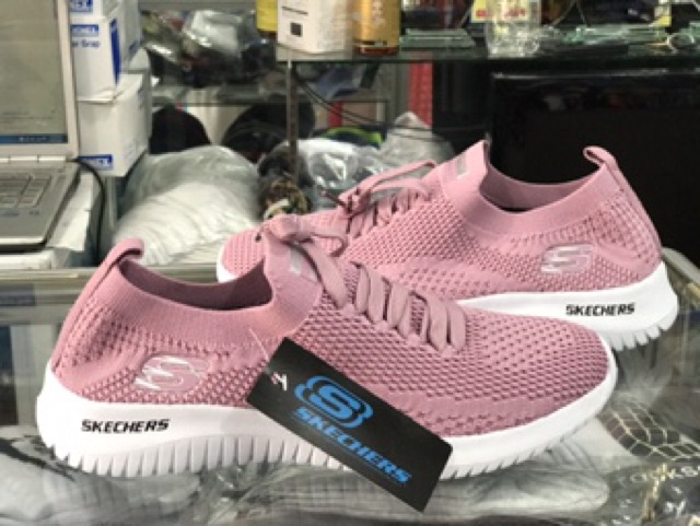 GIÀY XỎ NỮ SKECHERS siêu êm ,nhẹ