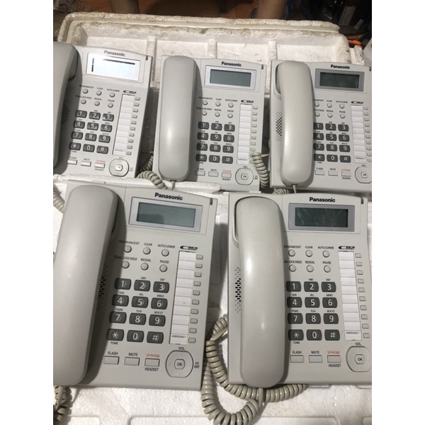 Máy điện thoại bàn Panasonic KX-TS880 hiện số