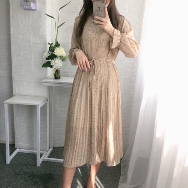 Đầm suông chấm bi lụa | BigBuy360 - bigbuy360.vn